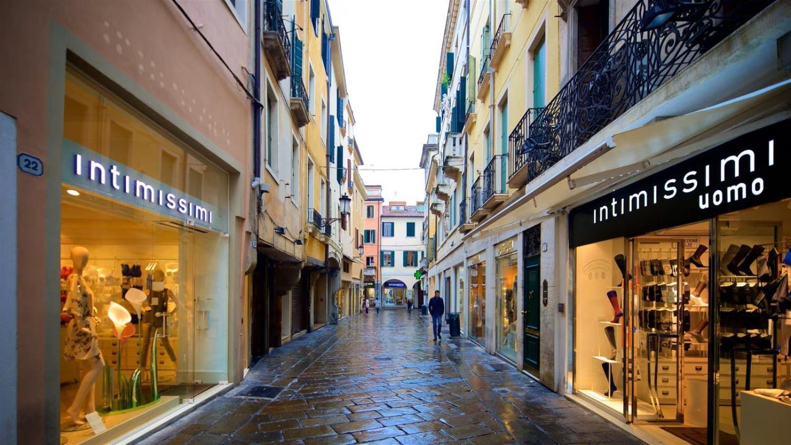 Officine Cavour Casa Dei Leoni Centro Storico * Padova